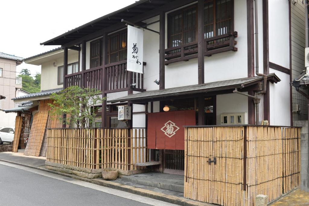 Itsukushima East Gate Kikugawa Review