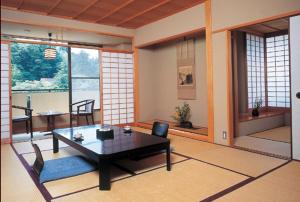 Kadonobo Ryokan - Onsen and Relaxation Facilities