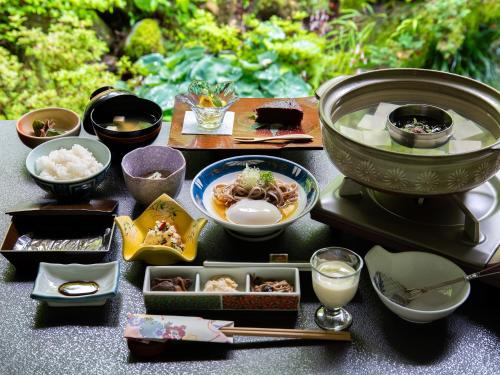 Kageyu - Dining and Breakfast