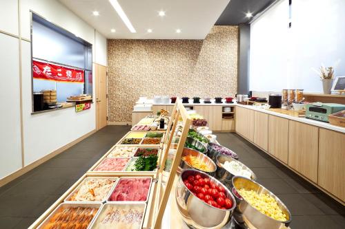 Karaksa Hotel Osaka Namba - Room Amenities and Features