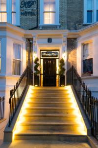 Kensington Prime Hotel - Amenities and Services