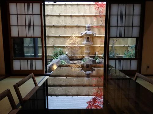 KONJAKUSO Osaka Tsuruhashi KAKUJU - Dining and Kitchen