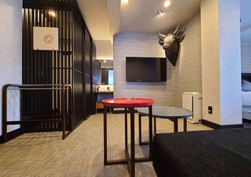 Koyado Enn - Property Overview and Location