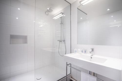 Kyriad Le Bourget Centre - Exhibition Park - Guest Experience and Reviews