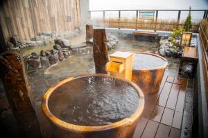 La Vista Furano Hills Natural Hot Spring - Nearby Attractions and Accessibility