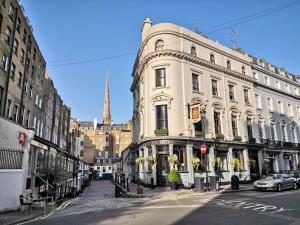 Lancaster Hall Hotel - Guest Reviews