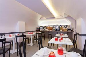 Libertel Gare Du Nord Sweden - Hotel Amenities and Services