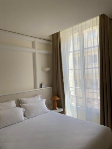 LILY Hotel Review: A Charming Hyères Escape - Guest Experiences and Feedback