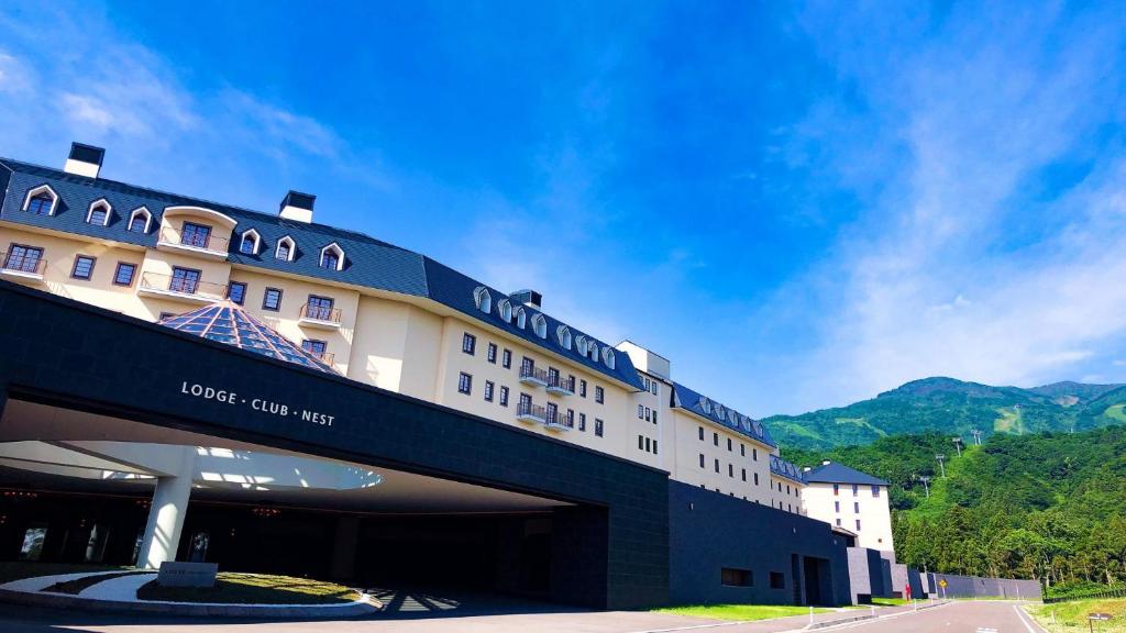 Where to Stay in Myoko: Here’s Our 14 Best Hotel Picks