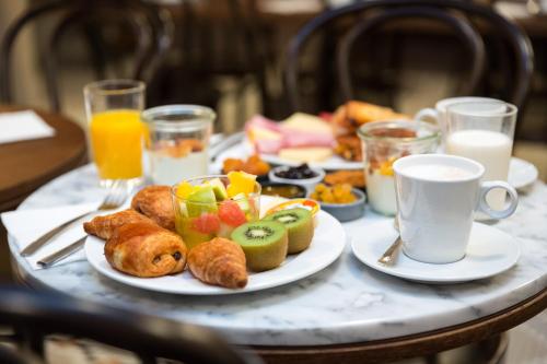 Malesherbes House - About Staying Here