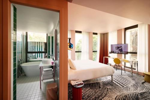 Mama Shelter Dijon - Amenities and Facilities