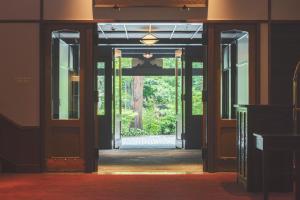 Mampei Hotel - Dining and Culinary Offerings