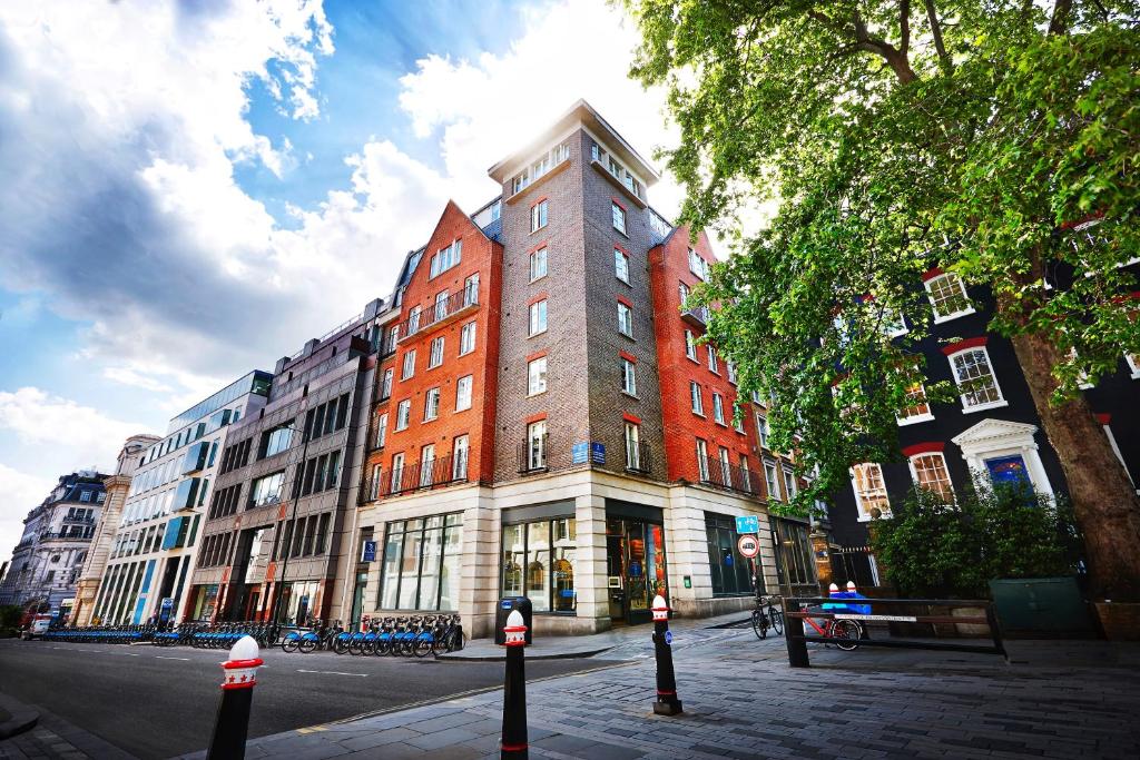 Marlin Apartments London City - Queen Street - Guest Reviews and Ratings
