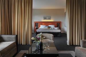 Mercure Maurepas Saint Quentin - Guest Reviews and Ratings