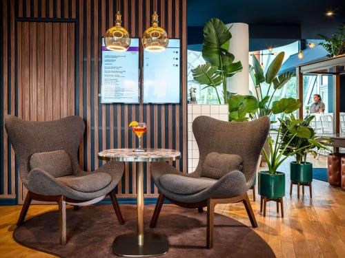 Mercure Paris Montparnasse Pasteur - Dining and Breakfast Options