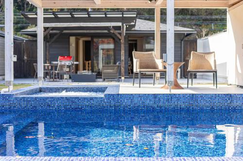 Mezzo ALL SUITE VILLAS - Guest Ratings and Reviews