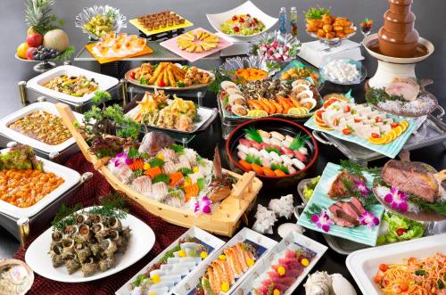 Mikazuki Sea-Park Hotel Katsuura - Hotel Overview and Location