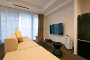 Minn Asakusa - Property Overview and Location