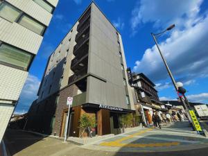 Minn Kiyomizu Gojo - Frequently Asked Questions