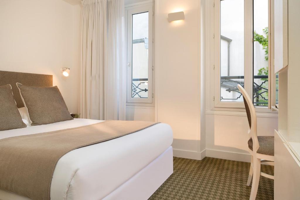 Mistral Hotel - Room Amenities and Facilities