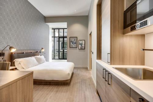 Mode Paris Aparthotel - Guest Amenities and Reviews