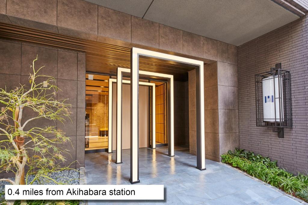MONday Apart Premium AKIHABARA Review