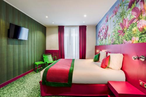 Montmartre Gardens - Room Types and Amenities