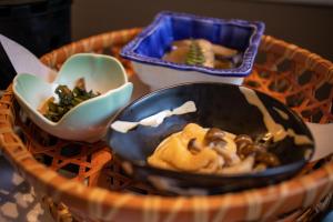 Nanakamado - Amenities and Facilities