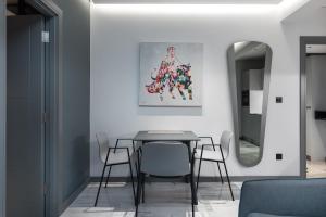 Nell Gwynn House Apartments & Rooms - Room Amenities and Features