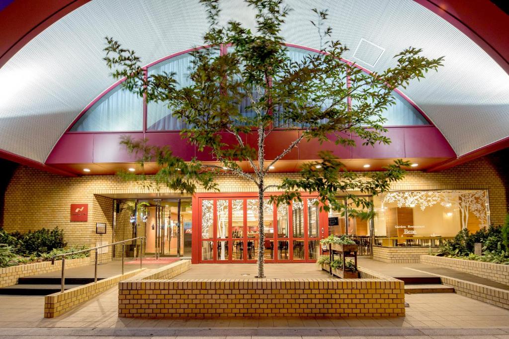 Nest Hotel Osaka Shinsaibashi - Amenities and Services