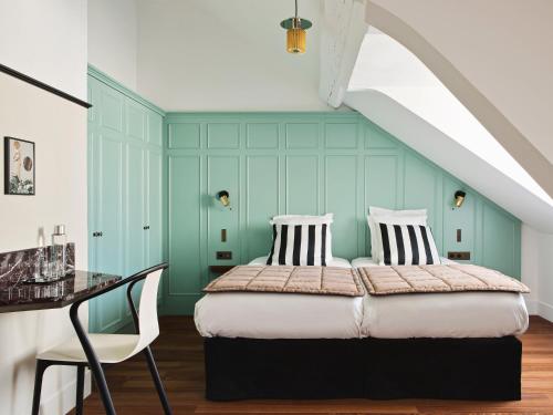 New Hotel Lafayette - Room Types and Occupancy