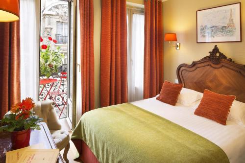 New Orient Hotel - Hotel Facilities and Amenities