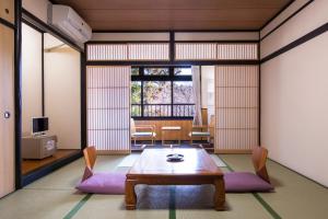 Nikko Tokanso - Room Amenities and Features