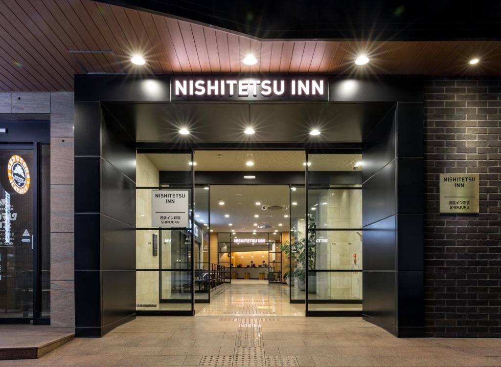 Nishitetsu Inn Shinjuku - Accommodations and Amenities