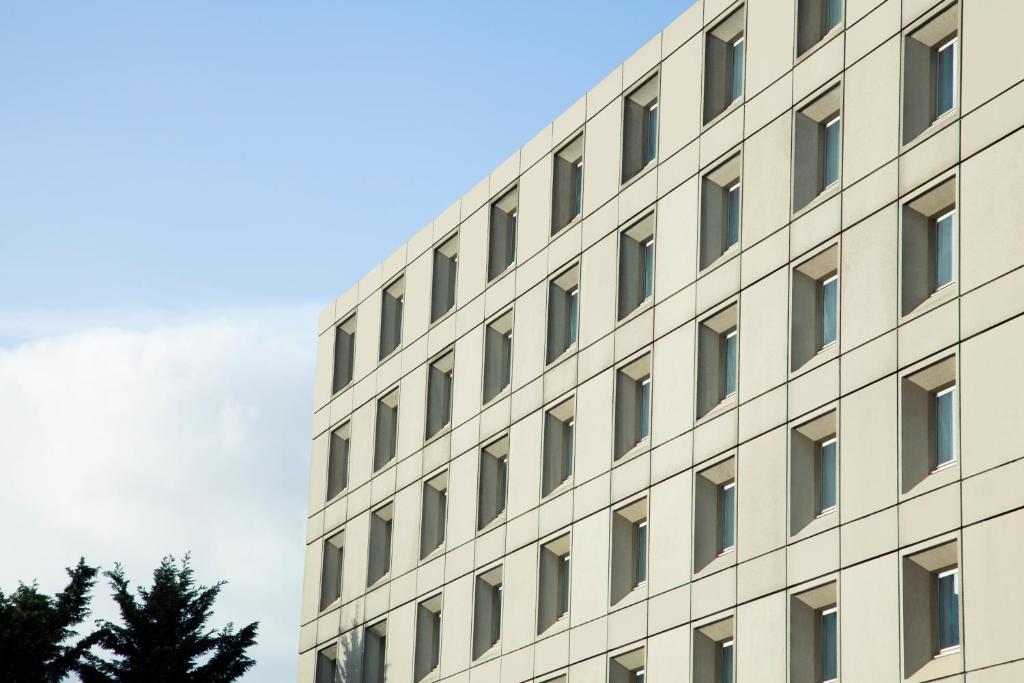 Novotel Paris Charles De Gaulle Airport - Location and Guest Feedback