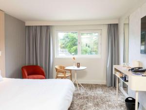 Novotel Rouen South - Room Features