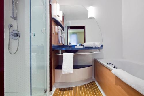 Novotel Suites Nancy Centre - Hotel Overview