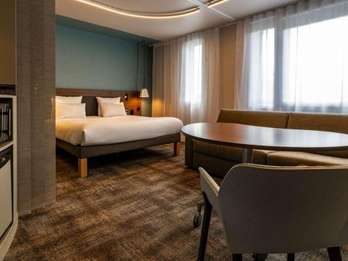 Novotel Suites Reims Centre - Dining and Facilities