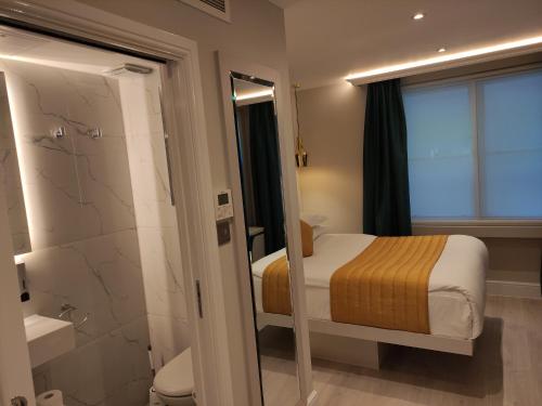 NOX Kensington - Amenities and Features