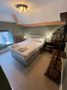 Oakhill Hotel - Dining and Culinary Offerings