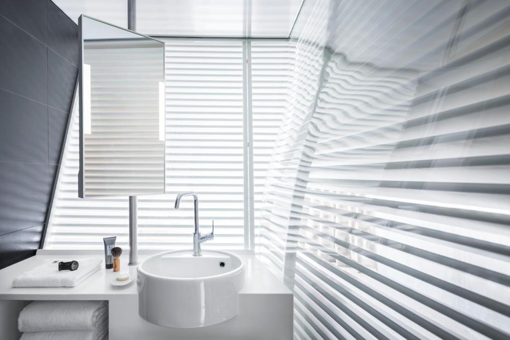 Okko Hotels Lyon Pont Lafayette - Points About Your Stay