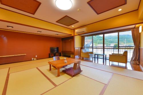 Ooedo Onsen Monogatari Hotel Shinko - Good To Know