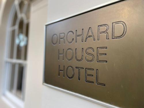 Orchard Hotel - Facilities and Amenities