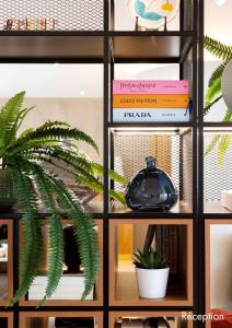 Paxton Paris MLV - Hotel Facilities and Amenities
