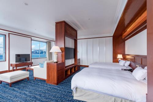 Premier Hotel Mojiko - Facilities and Amenities