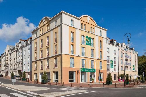 Quality Suites Hotel Maisons-Laffitte Paris West - Location Highlights
