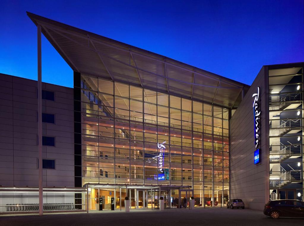 Radisson Blu Hotel London Stansted Airport Review