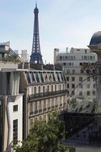 Renaissance Paris Nobel Tour Eiffel Hotel - Delectable Dining Options