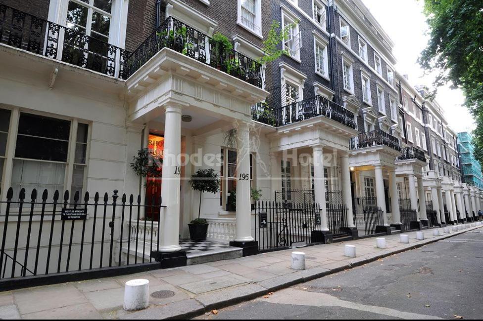 Rhodes Hotel - Facilities and Amenities