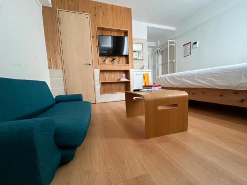 Rhodes Kagurazaka - Amenities and Services